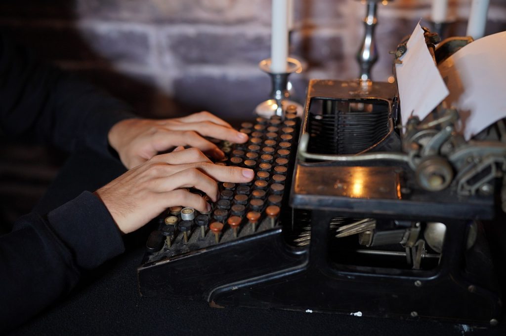 artificial content and typewriters?